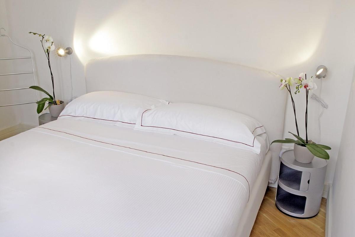 Ognina Aparthotel 2*